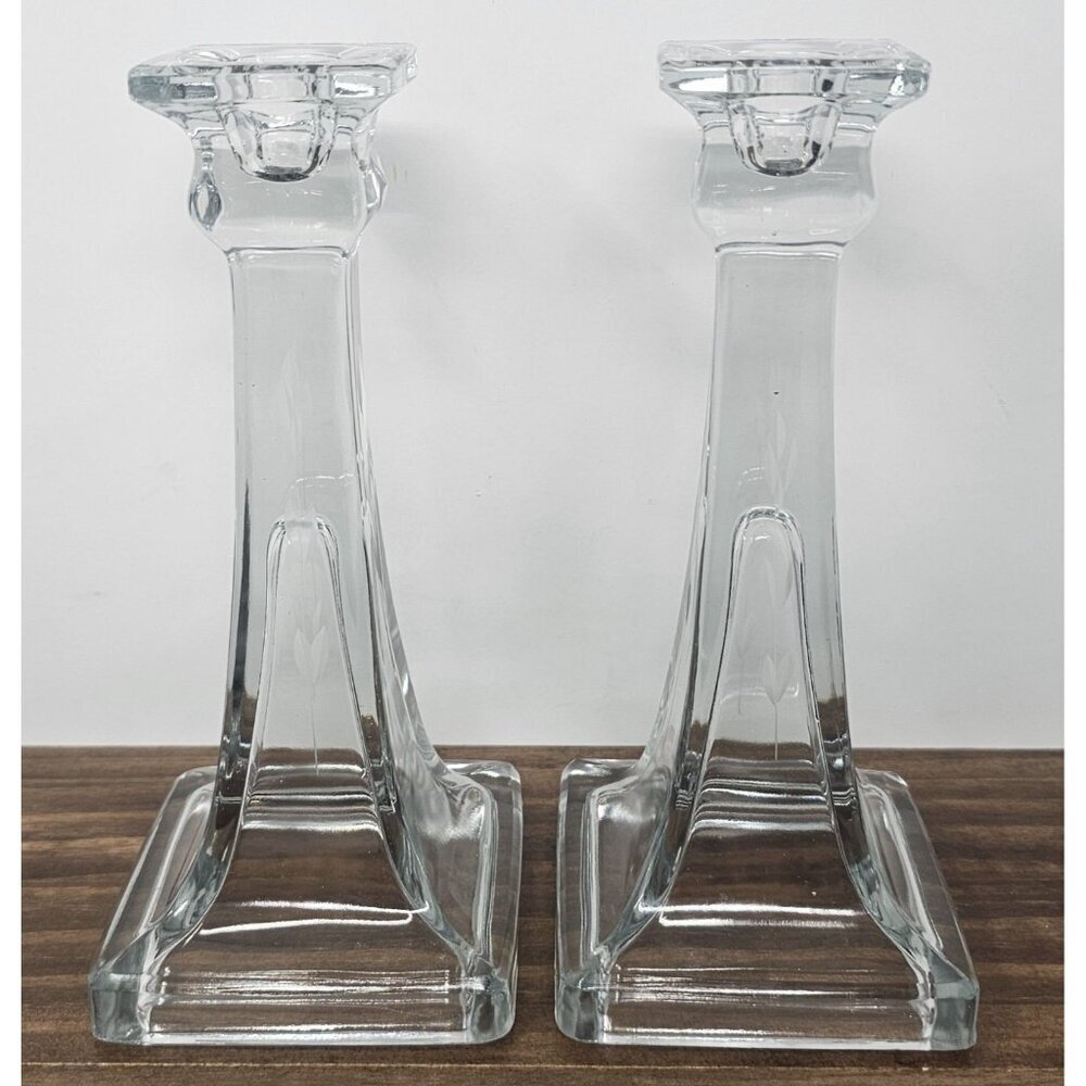 Vintage Etched Pressed Glass Candlestick Flower Floral Design 7-3/8’’ Pair (2)